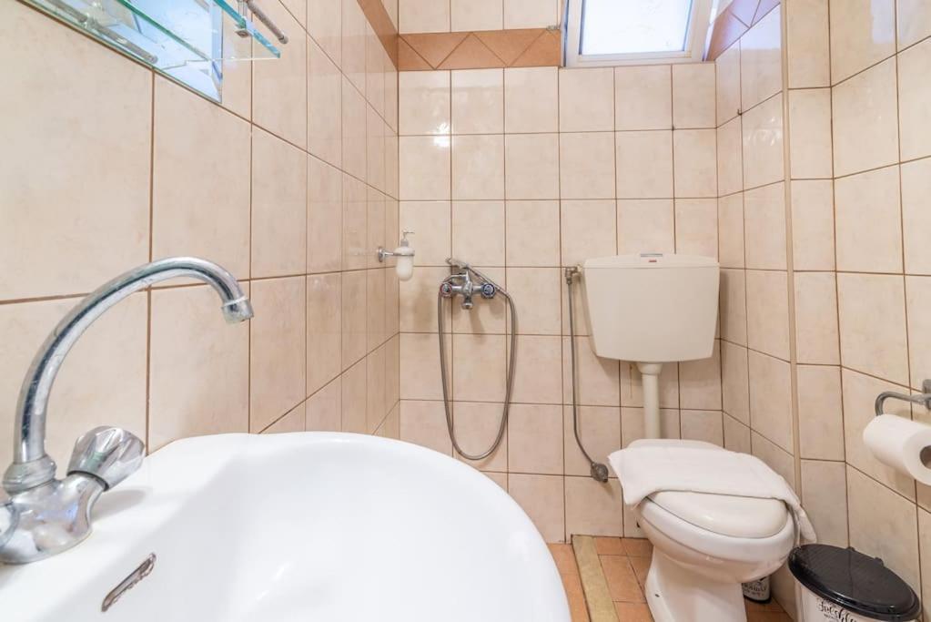 Urban Apt Next University 11 Ираклион Экстерьер фото